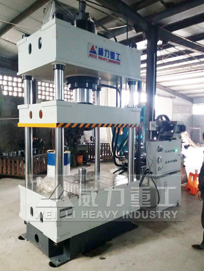 315吨四柱油压机