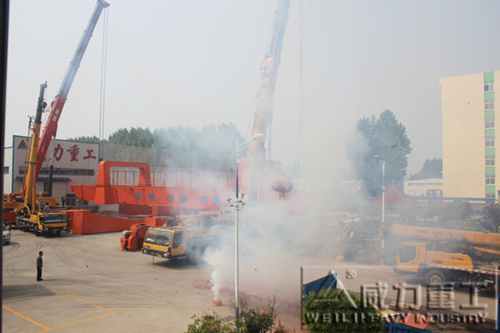 庆祝山东威力重工油压机厂家100t行车安装完毕